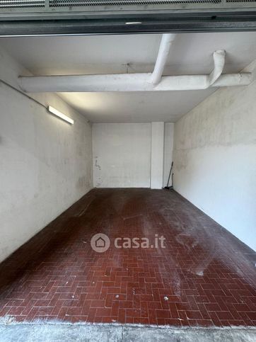 Box/posto auto in residenziale in Via Pasquale Berghini 23