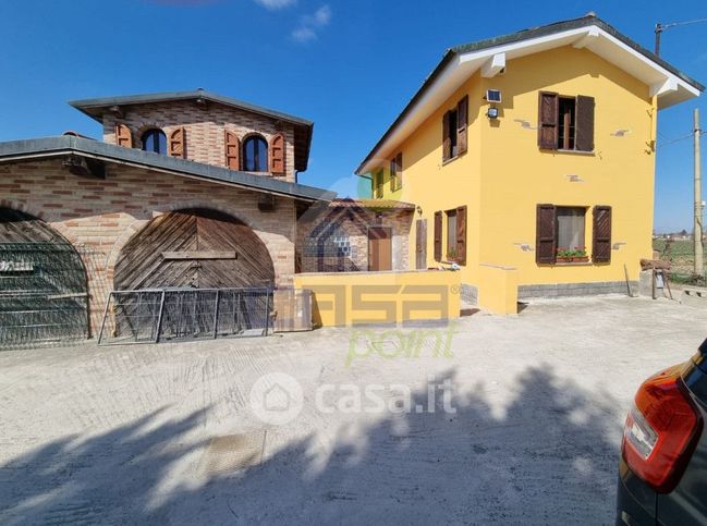 Casa indipendente in residenziale in Località Fornasone