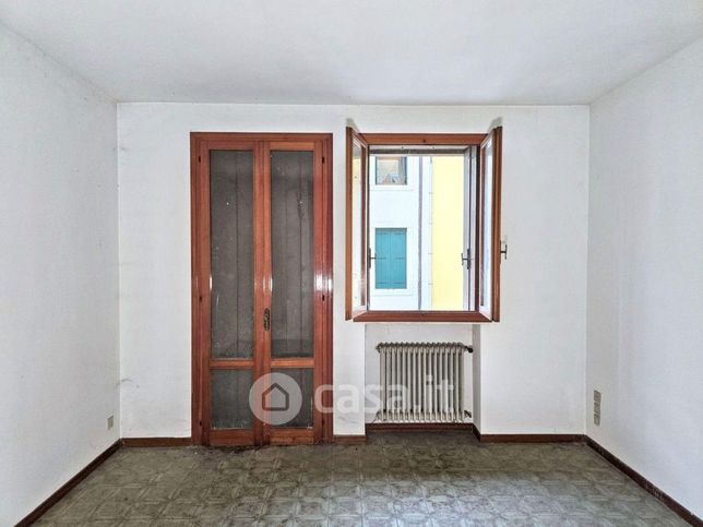 Appartamento in residenziale in Via M. Cimone