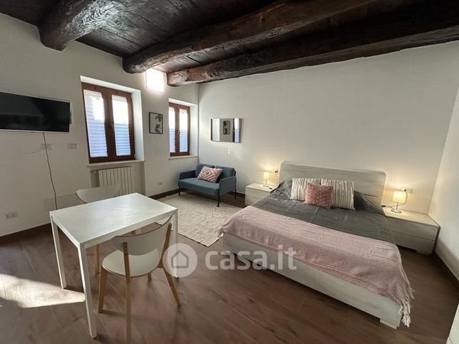 Appartamento in residenziale in Via Briante 61