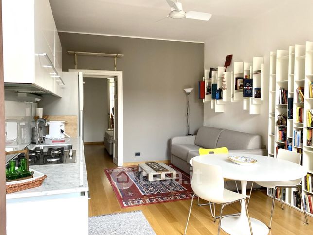 Appartamento in residenziale in Via Pastrengo 12