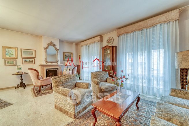 Casa indipendente in residenziale in Via Amedeo Avogadro