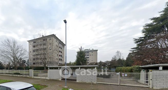 Garage/posto auto in residenziale in Via Massimo d'Azeglio 15