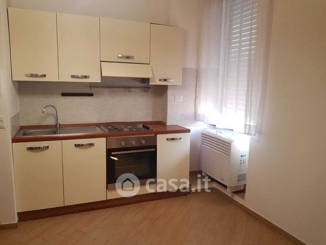 Appartamento in residenziale in Via Carlo Cattaneo 48