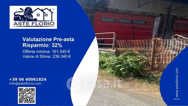 Capannone in commerciale in Via Trieste