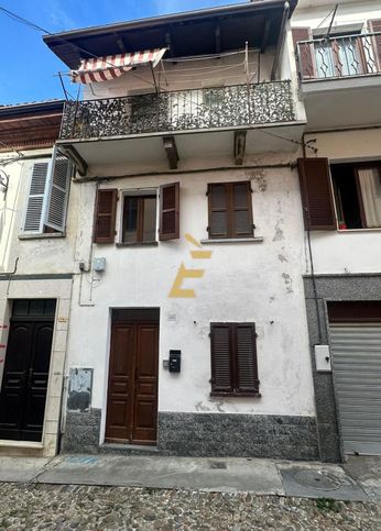 Casa bi/trifamiliare in residenziale in Via Pietro Micca 12