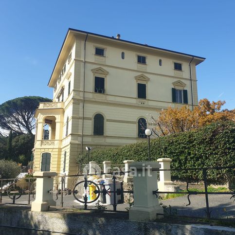 Appartamento in residenziale in Via Sarzana 692