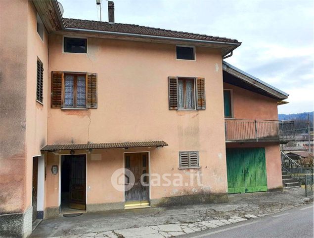 Casa indipendente in residenziale in Via Giuseppe Garibaldi