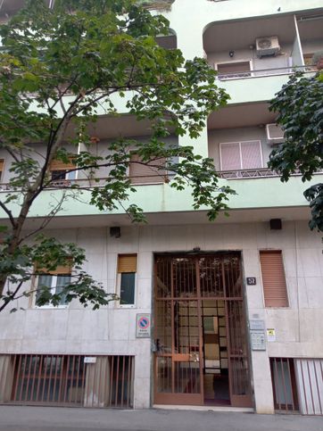 Appartamento in residenziale in Via Marcantonio Colonna 57