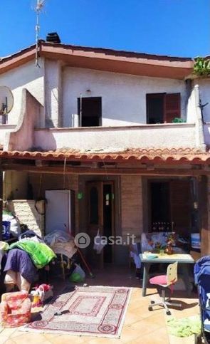 Casa bi/trifamiliare in residenziale in Via Bellini 8