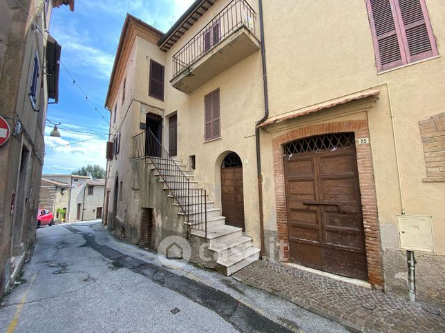 Appartamento in residenziale in Via Leonina