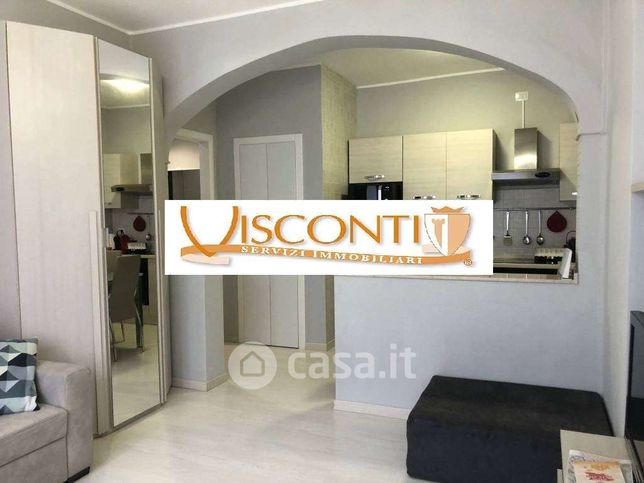 Appartamento in residenziale in Viale Marche 40