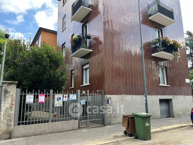 Garage/posto auto in residenziale in Via Privata Erasmo Boschetti 2