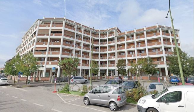 Appartamento in residenziale in Piazza Monteregale 2