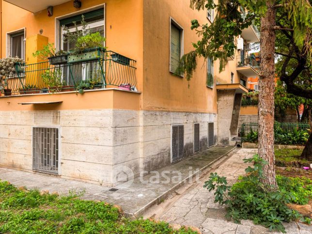 Appartamento in residenziale in Via Silvestro II