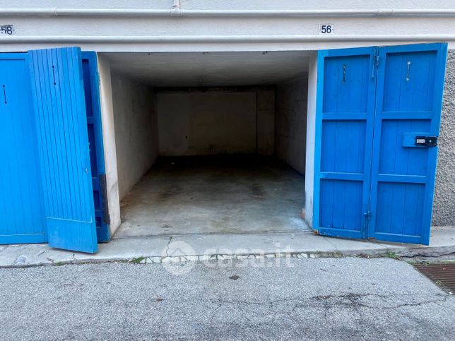 Garage/posto auto in residenziale in Via F.lli Tardito