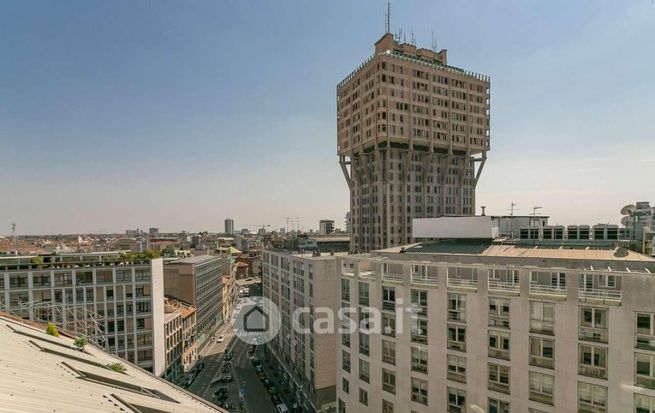 Ufficio in commerciale in 