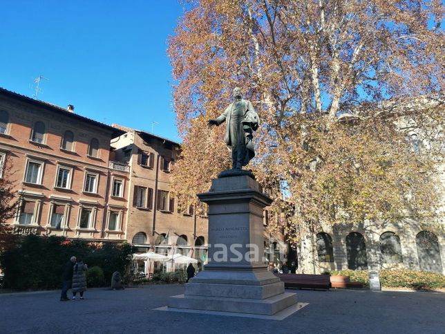 Appartamento in residenziale in Piazza Minghetti 3