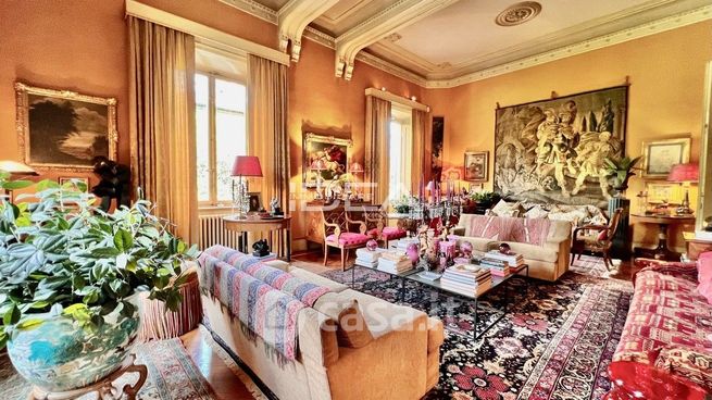 Villa in residenziale in Via Delano Roosevelt