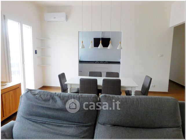 Appartamento in residenziale in Viale Italia 206