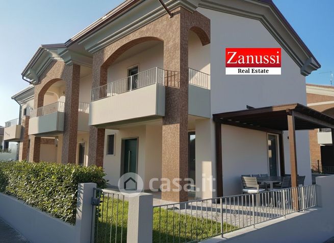 Villetta a schiera in residenziale in Via San Antonio 13