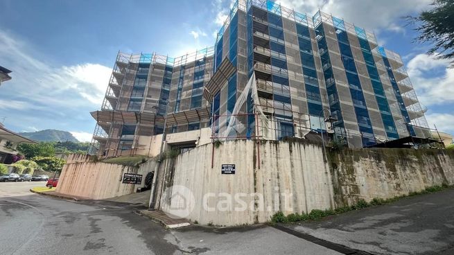 Capannone in commerciale in Via Sant'Andrea 2