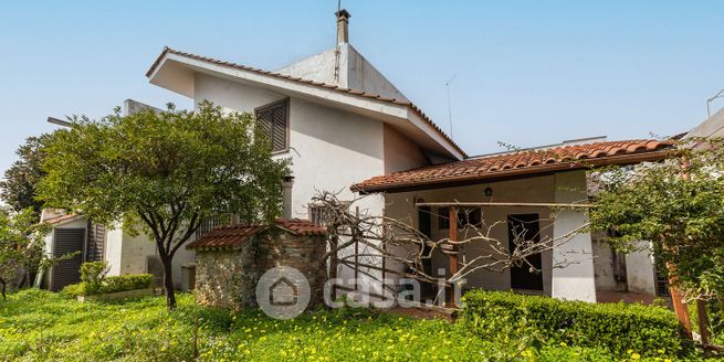 Villa in residenziale in Via Ariccia
