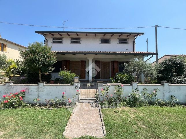 Villa in residenziale in Via Romea Sud 342