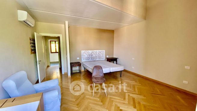 Appartamento in residenziale in Piazza DE NERLI