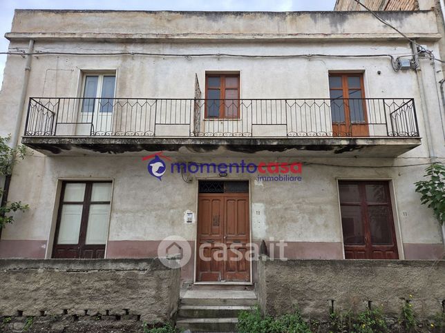 Casa indipendente in residenziale in Via Lagani 13