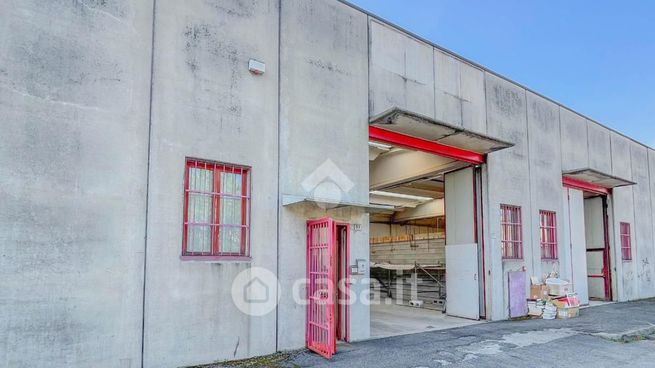 Capannone in commerciale in Via Donatori di Sangue
