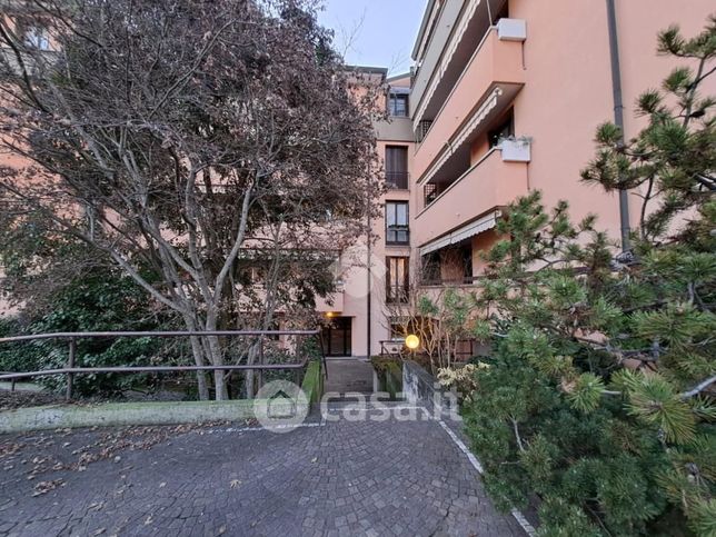 Appartamento in residenziale in Via A. Volta 71