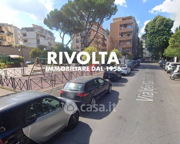 Appartamento in residenziale in Via dei Giuochi Istmici 38