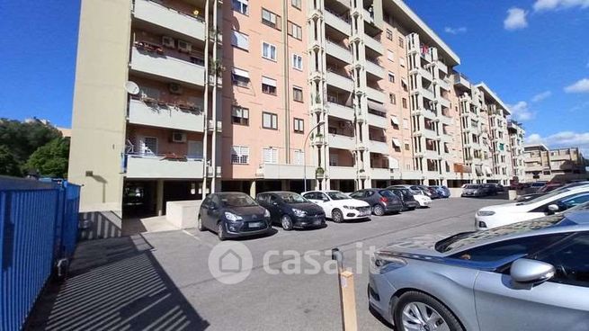 Appartamento in residenziale in Via Romolo Balzani 64