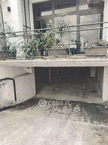 Box/posto auto in residenziale in Via Le Mosse 22