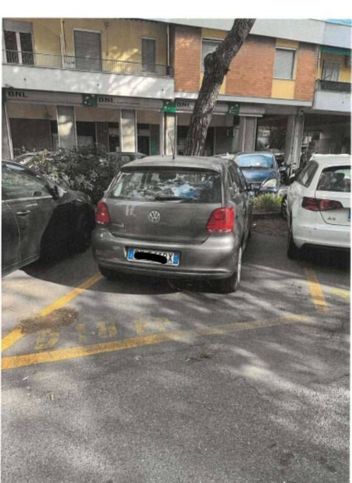 Garage/posto auto in residenziale in Via Luigi Gherzi