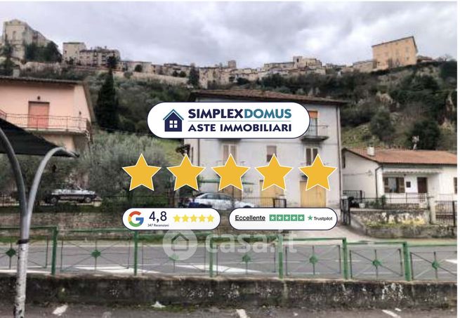 Appartamento in residenziale in Strada Provinciale Narnese