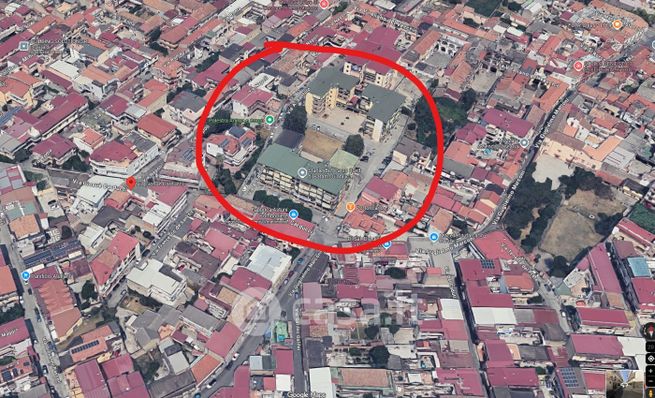 Ufficio in commerciale in Via Giosuè Carducci