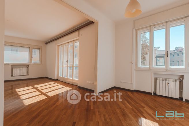 Appartamento in residenziale in Via Martiri della Libertà 6