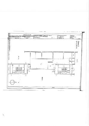 Ufficio in commerciale in Via Giovanni Porzio 4