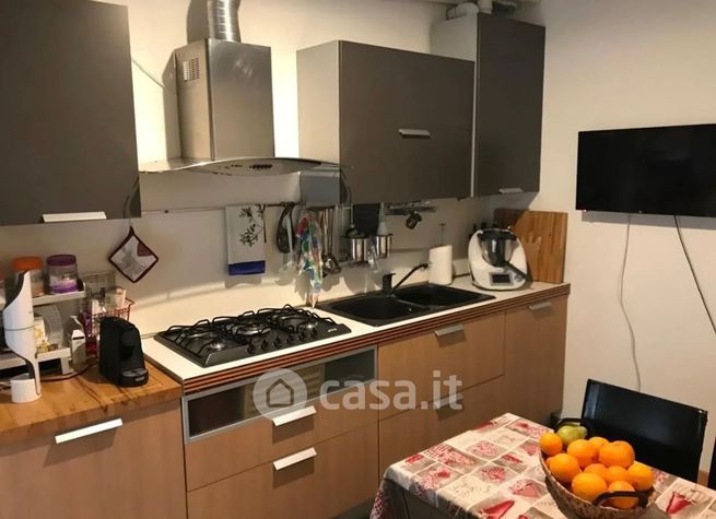 Appartamento in residenziale in Via Giovanni Carnovali