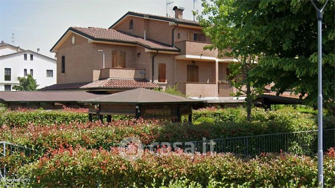 Villetta a schiera in residenziale in Via delle Macine 26
