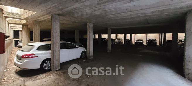 Garage/posto auto in residenziale in Via Somalia 108 /30