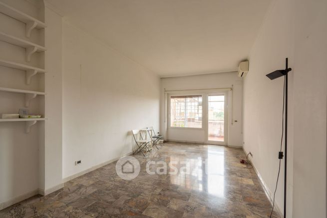 Appartamento in residenziale in Via Luigi Corti