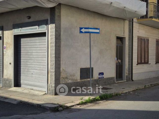 Garage/posto auto in residenziale in Via Benedetto Croce