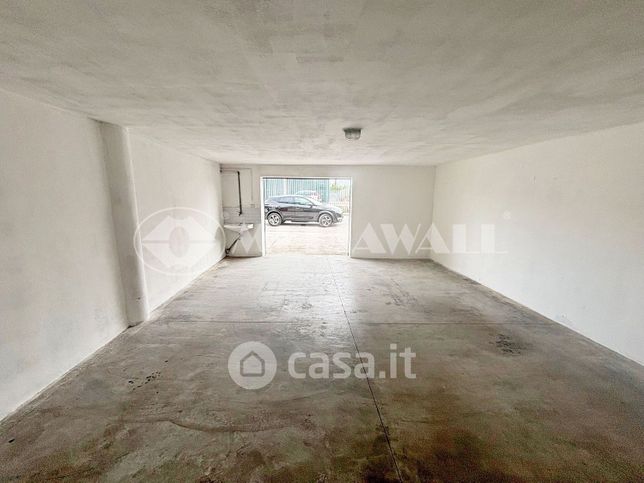 Box/posto auto in residenziale in Via Ungaresca