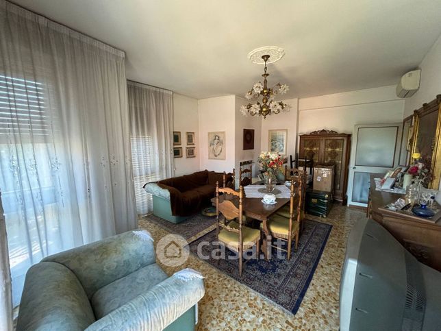 Appartamento in residenziale in Viale Brigata Mantova 4