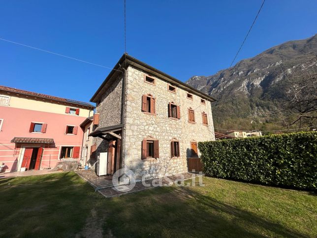 Casa indipendente in residenziale in Via IX Basso