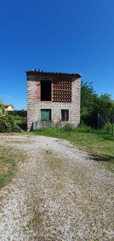 Rustico/casale in residenziale in 