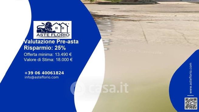 Box/posto auto in residenziale in Via Venezia